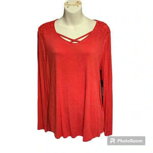 Tribal Jeans Ruby red long sleeve top size medium NWT vintage wash